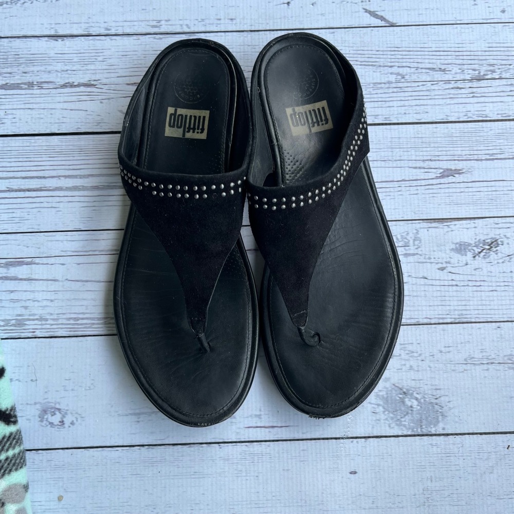 FitFlop Black Suede Studded Thong Sandals Womens 10 Comfort Boho Vacation